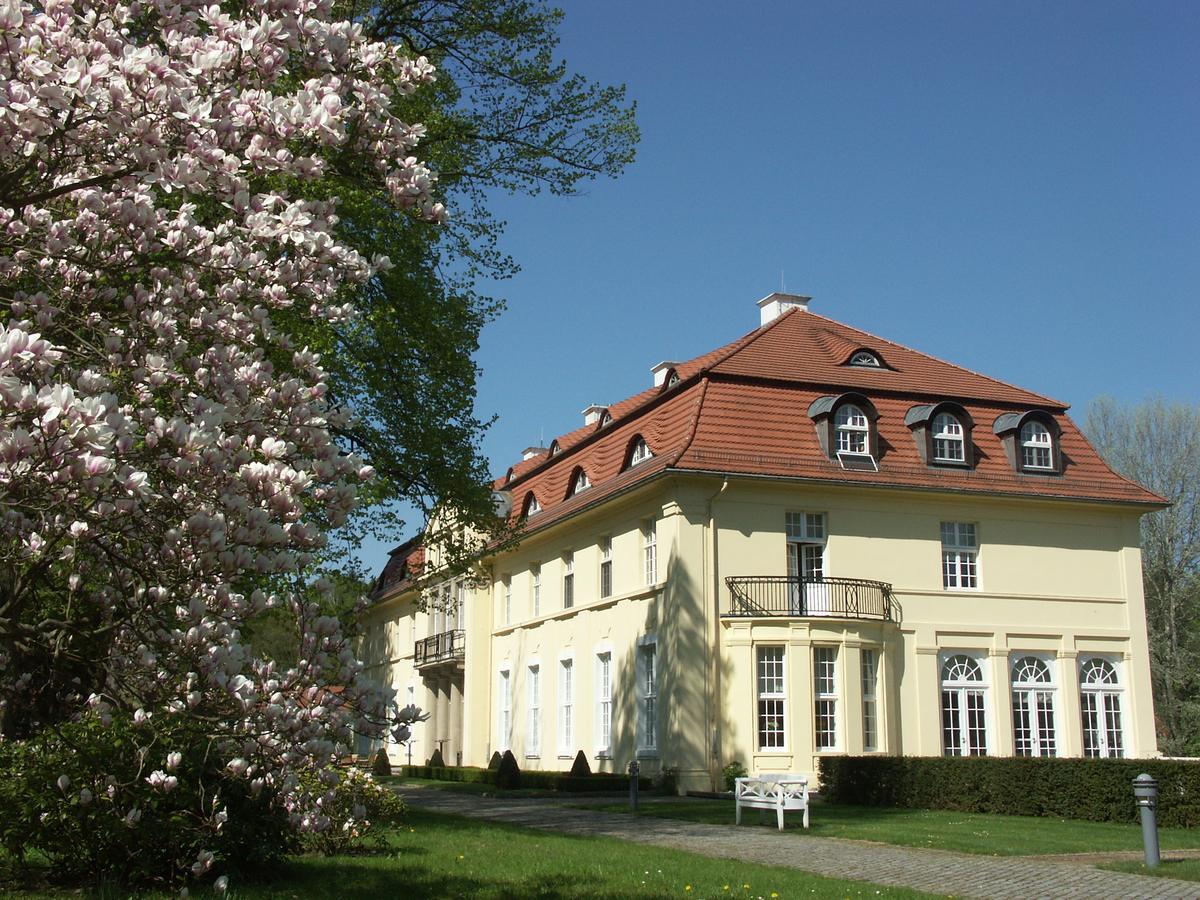 Hotel Schloss Hasenwinkel Exterior foto